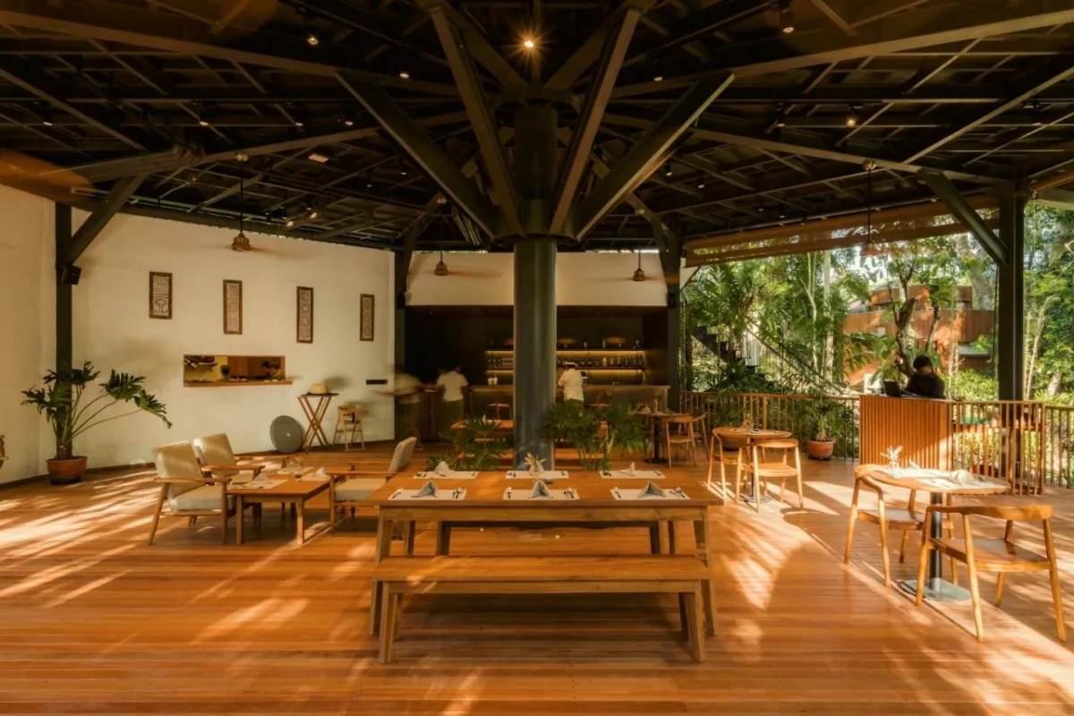 BIM建筑|八角餐厅和工作区 / Stilt Studios