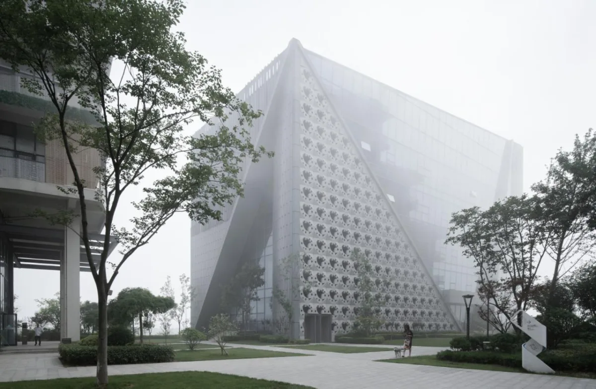 BIM建筑|OMC时尚发布中心 / 时境建筑