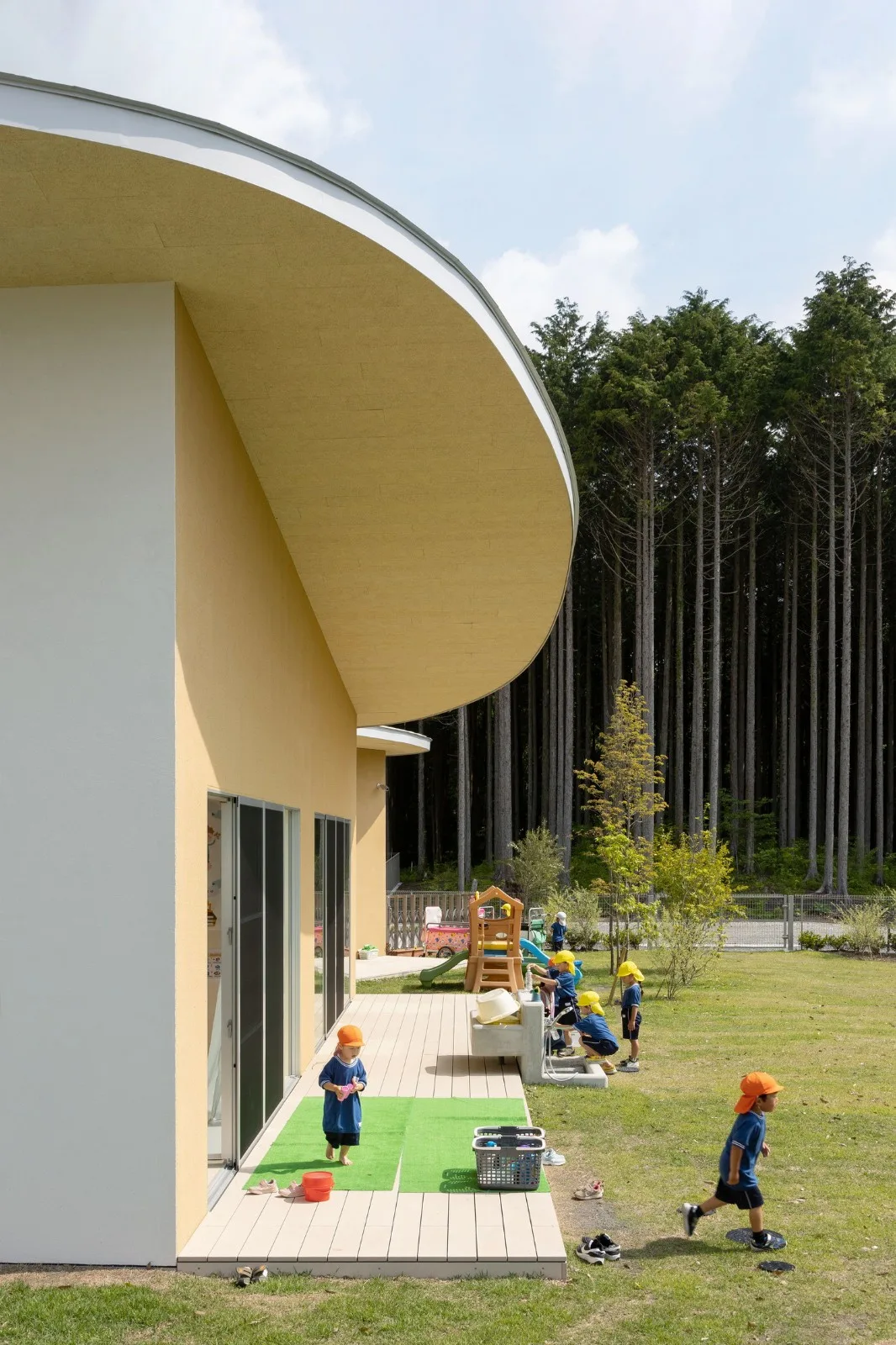 BIM建筑|儿童的森林托儿所 / 山下贵成建筑设计