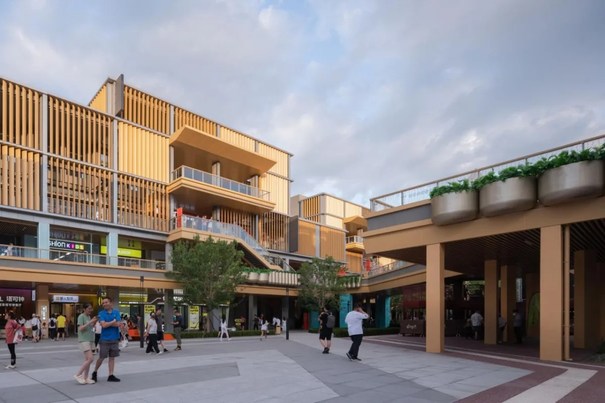 BIM建筑|“空中街巷”唤醒北京“睡城”，首开LONG街城市更新 / ZEN正象设计