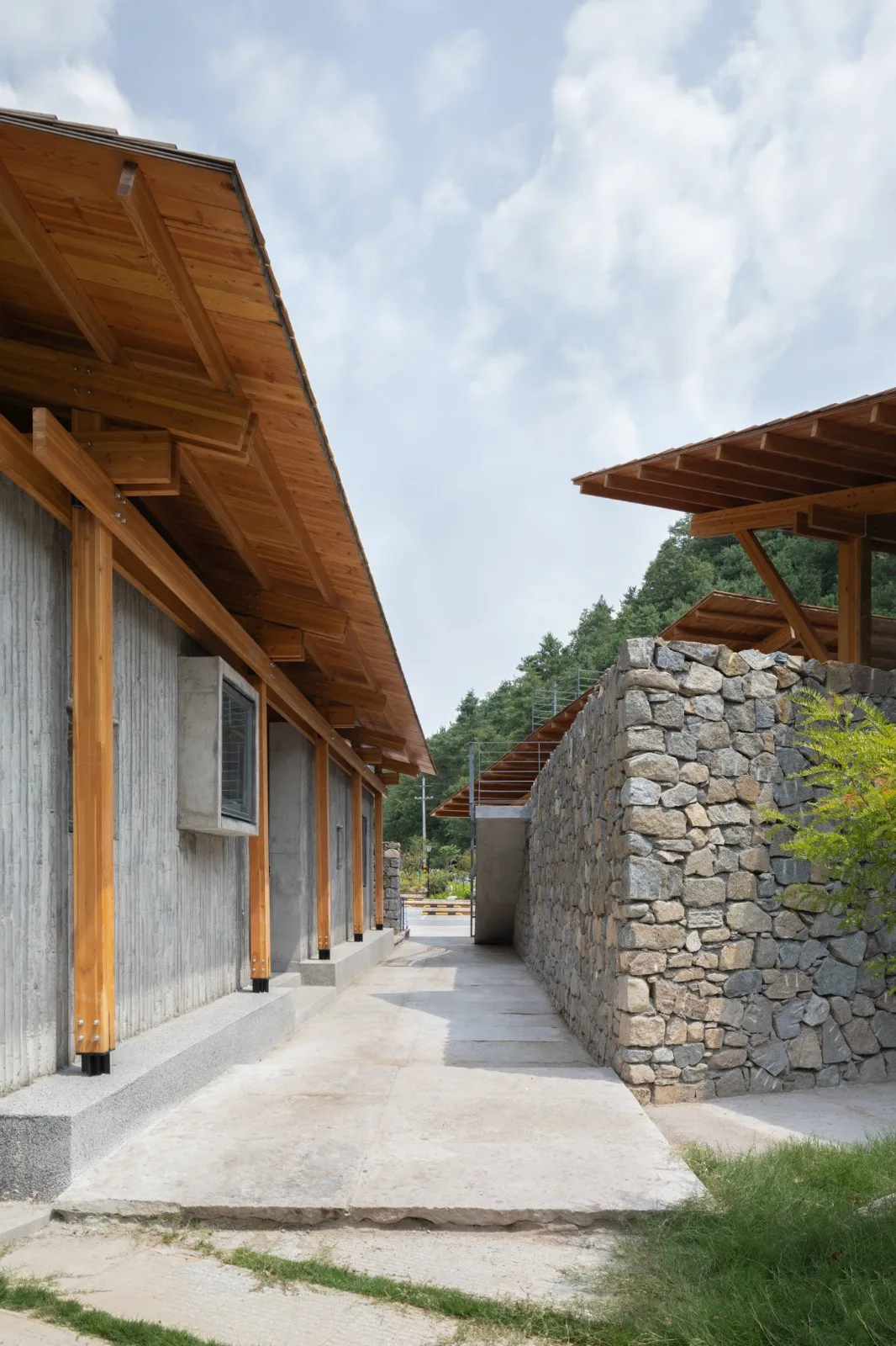 BIM建筑|留坝瓦窑沟多功能服务中心 / 尌林建筑设计事务所