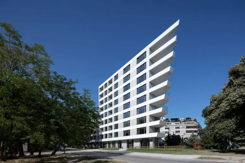 BIM建筑|斯塔工作室在瓦尔纳设计EOS大楼