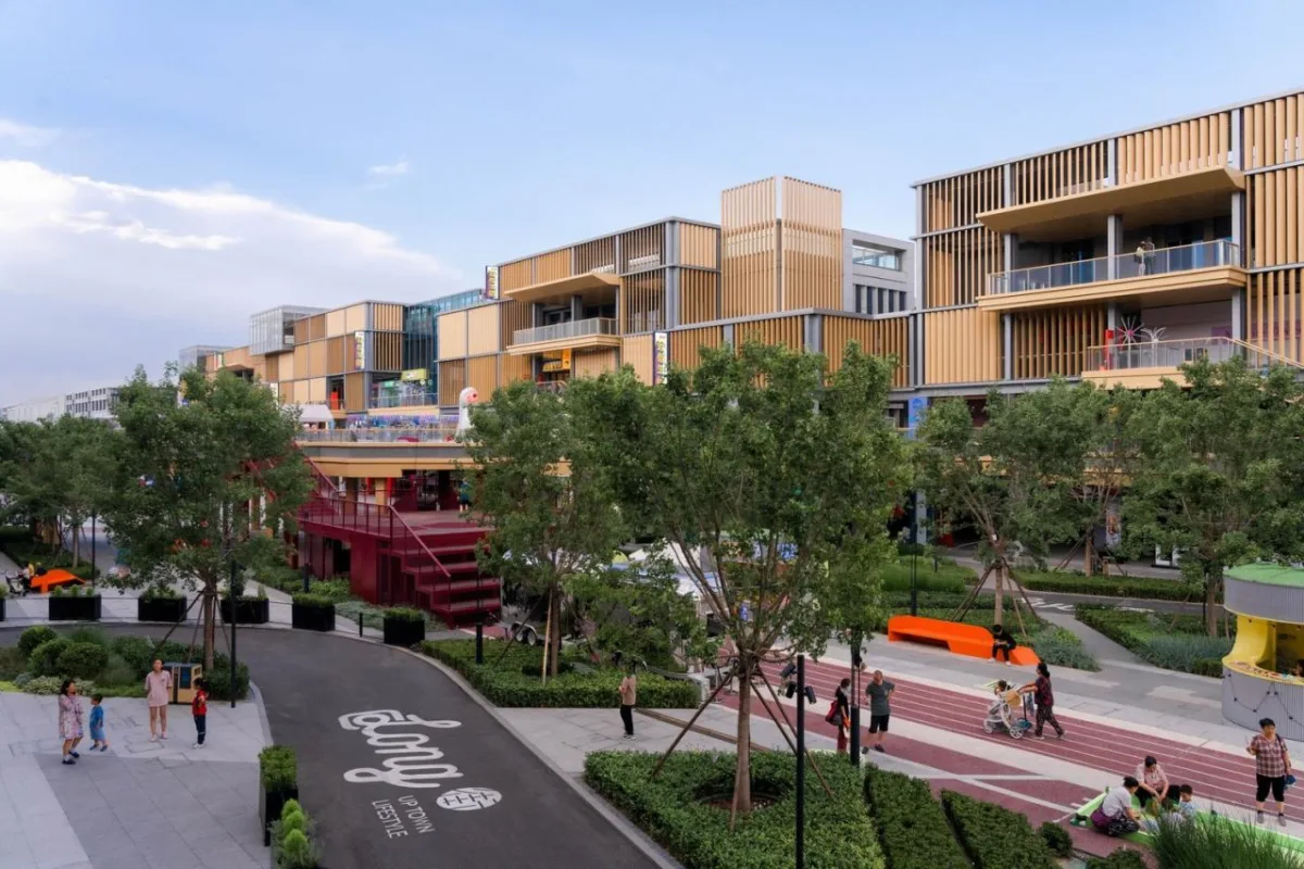 BIM建筑|“空中街巷”唤醒北京“睡城”，首开LONG街城市更新 / ZEN正象设计