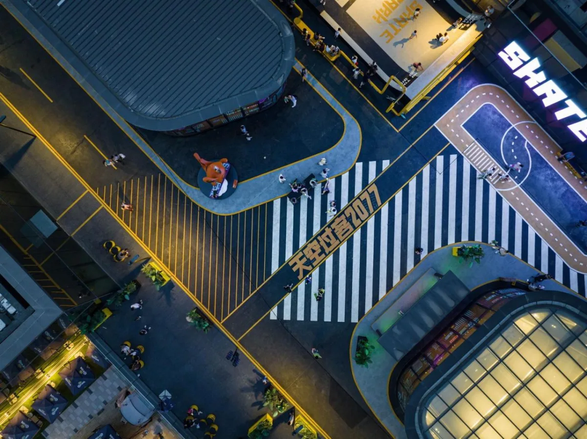 BIM建筑|天空过客——天津中海环宇城天台滑板公园 / DAGA大观建筑