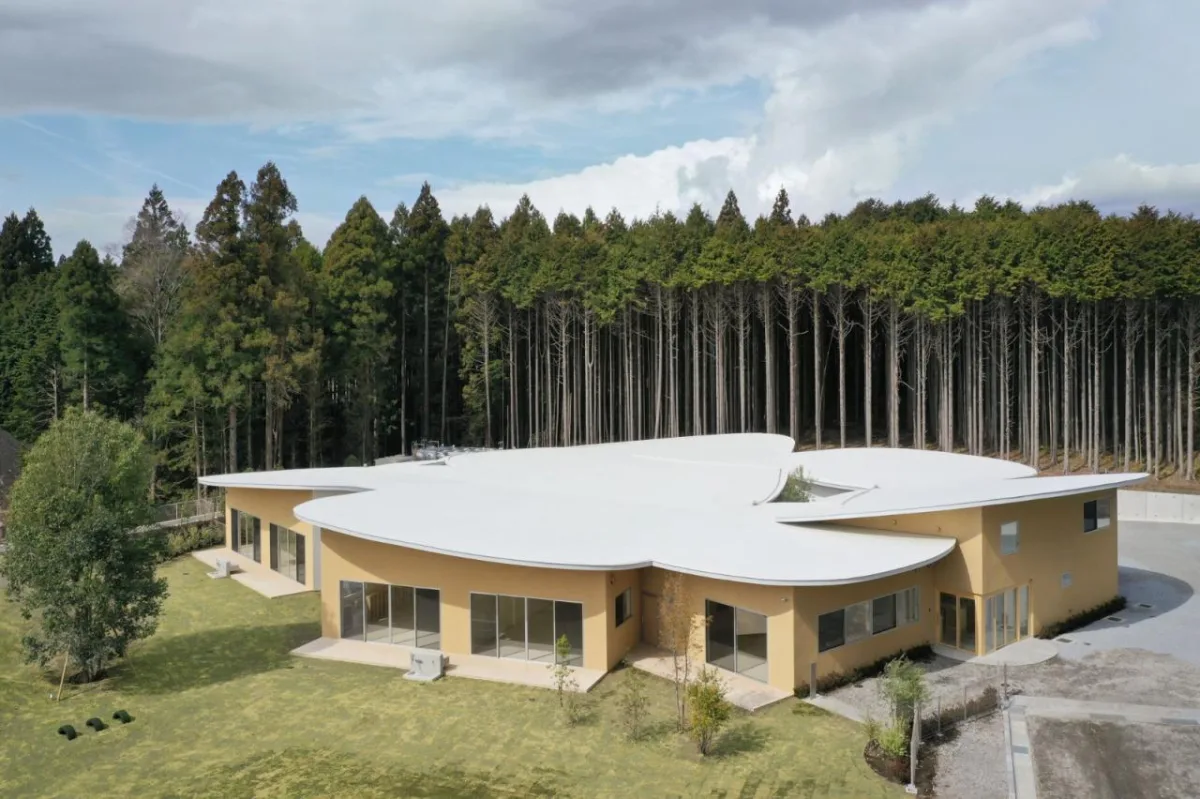 BIM建筑|儿童的森林托儿所 / 山下贵成建筑设计