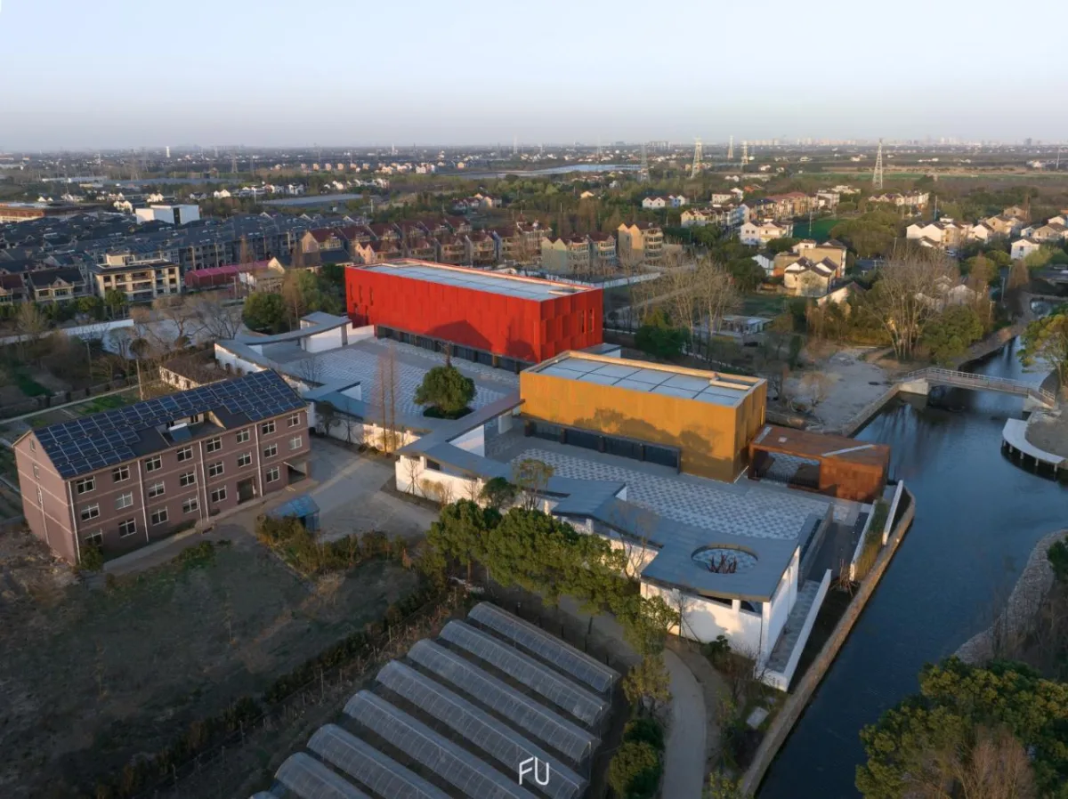 BIM建筑|桐乡市红色文化教育中心 / 清上造社