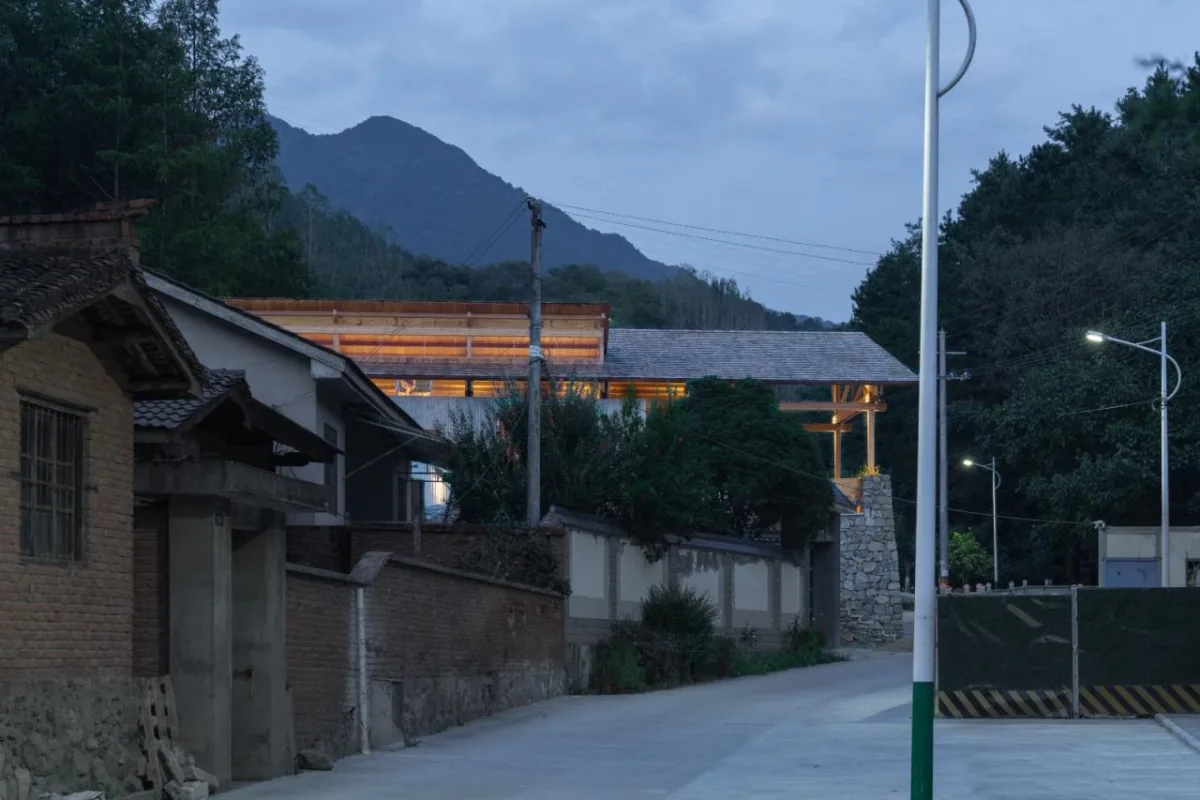 BIM建筑|留坝瓦窑沟多功能服务中心 / 尌林建筑设计事务所