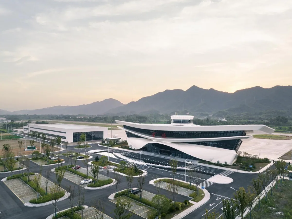 BIM建筑|杭州亚运配套设施：千岛湖通用机场航站楼 / 境澜建筑