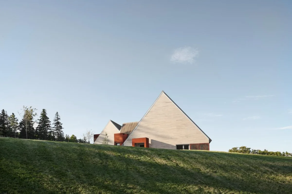 BIM建筑|高地村解说中心 / Abbott Brown Architects