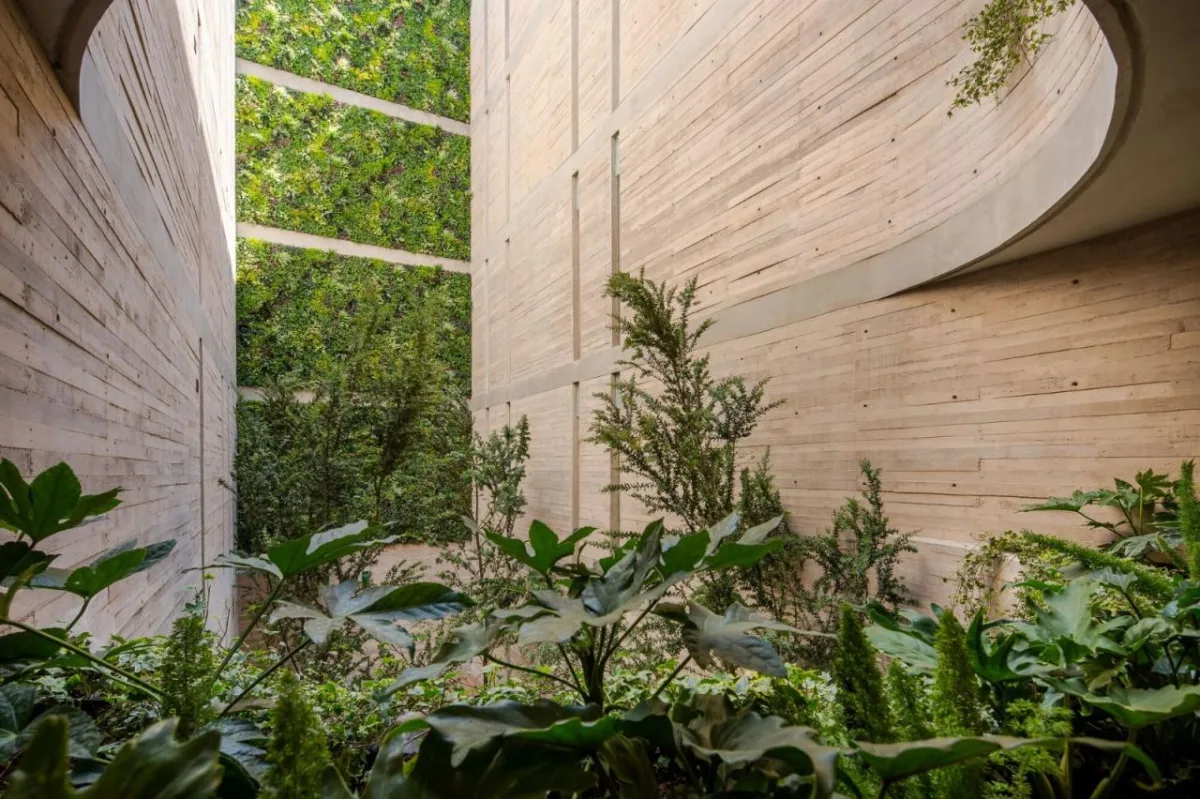 BIM建筑|三角形住宅楼：MO288 住宅楼 / HGR ARQUITECTOS