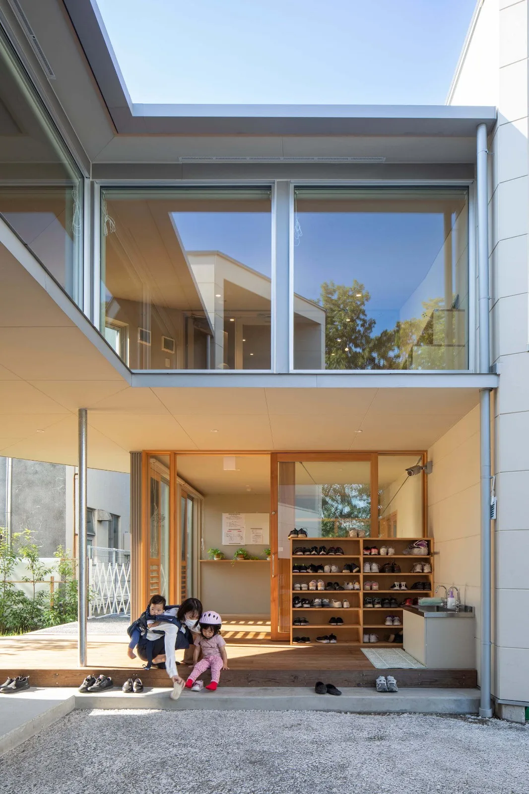 BIM建筑|大风车，鹿岛田托儿所 / TERRAIN architects