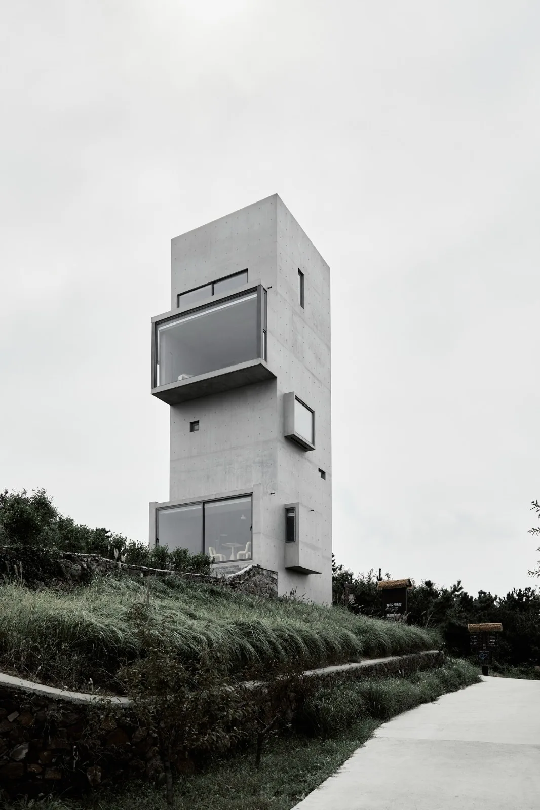 BIM建筑|崖顶咖啡厅及塔居 / 迹•建筑事务所（TAO）