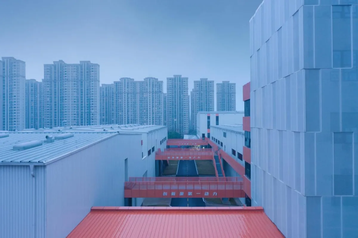BIM建筑|流线重构，申亿智慧工厂 / 长沙市规划设计院有限责任公司