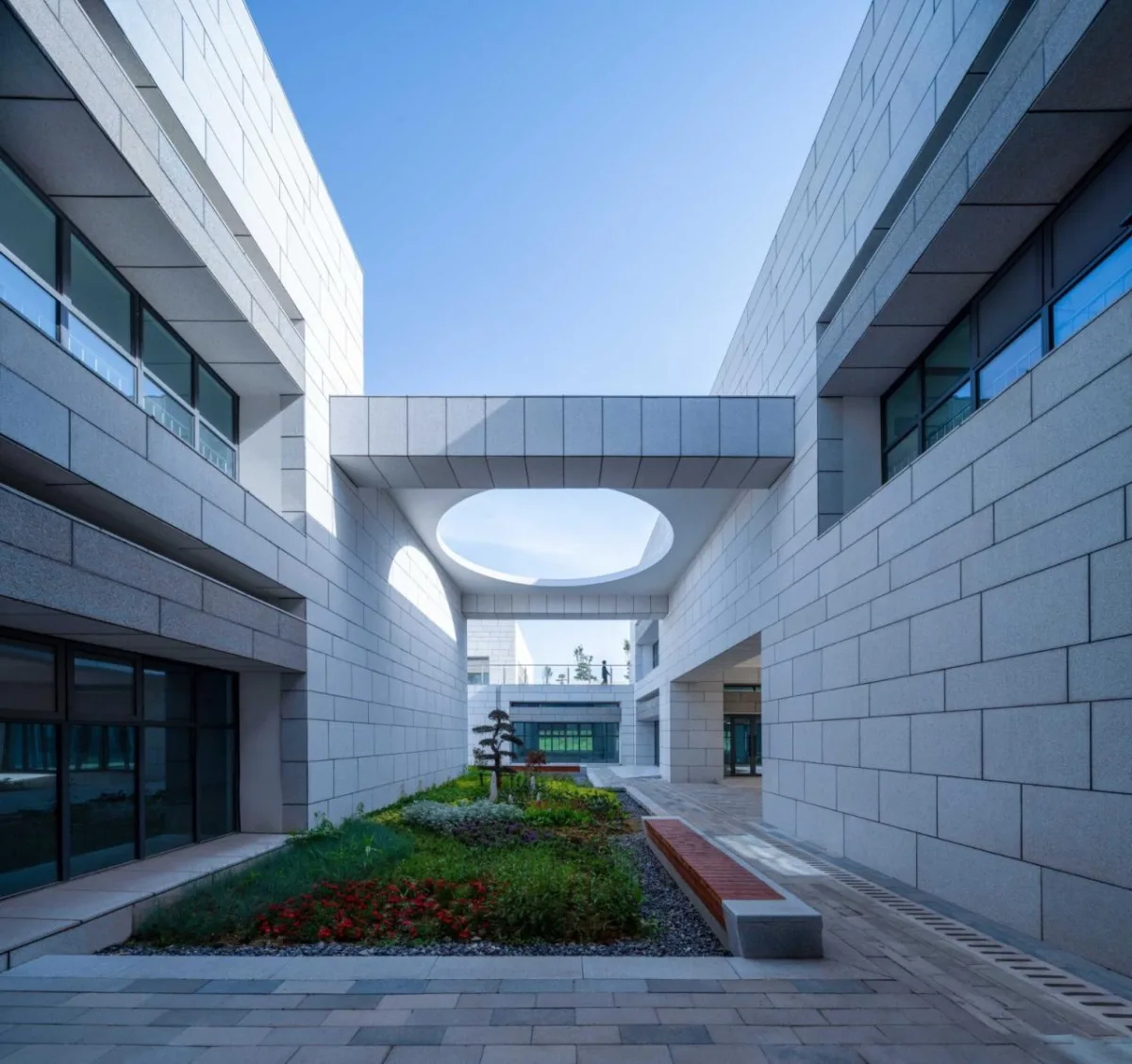 BIM建筑|武汉海绵公园研学+游客中心 / UAO瑞拓设计