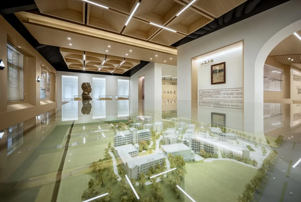 BIM建筑|一座深藏在云和小县城的校史馆 / 丰间建筑事务所