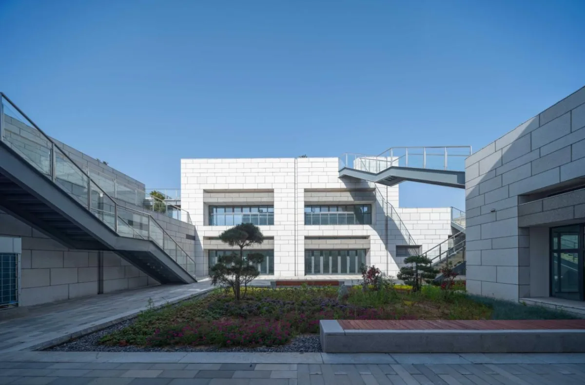 BIM建筑|武汉海绵公园研学+游客中心 / UAO瑞拓设计