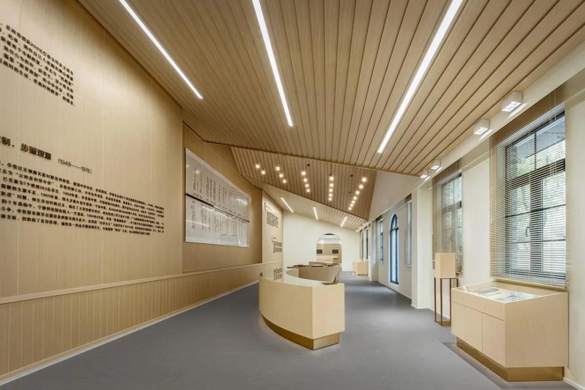 BIM建筑|一座深藏在云和小县城的校史馆 / 丰间建筑事务所