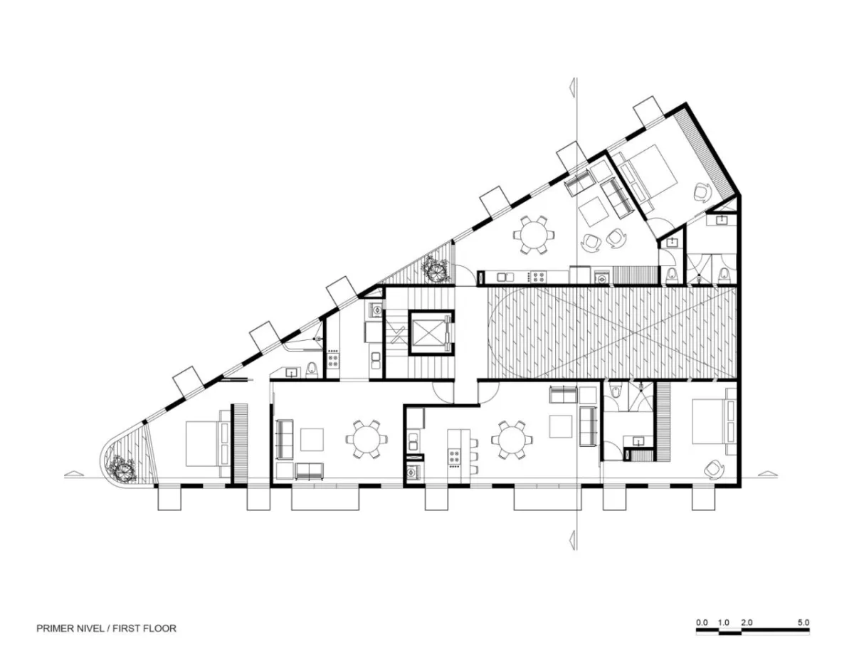 BIM建筑|三角形住宅楼：MO288 住宅楼 / HGR ARQUITECTOS