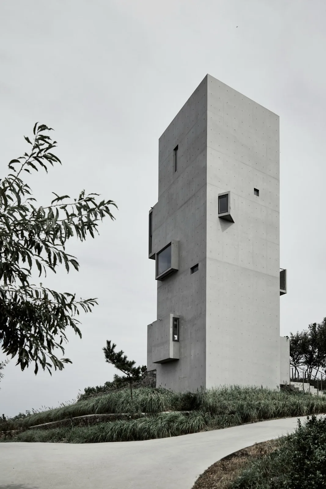 BIM建筑|崖顶咖啡厅及塔居 / 迹•建筑事务所（TAO）