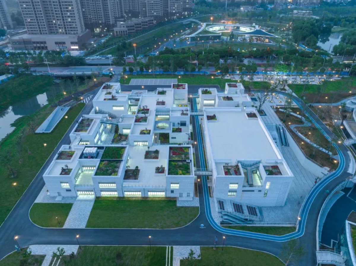 BIM建筑|武汉海绵公园研学+游客中心 / UAO瑞拓设计