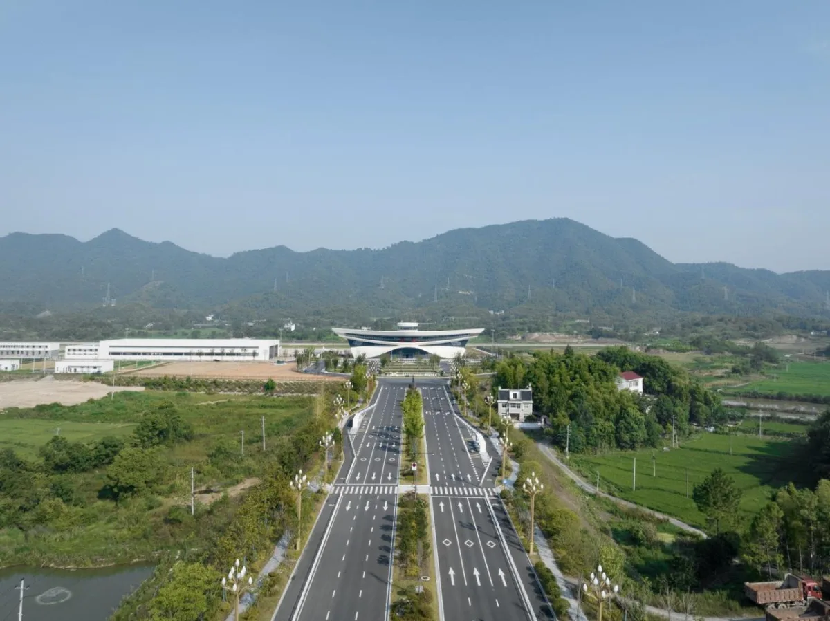 BIM建筑|杭州亚运配套设施：千岛湖通用机场航站楼 / 境澜建筑