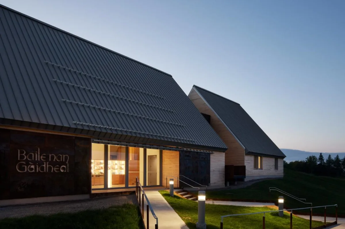 BIM建筑|高地村解说中心 / Abbott Brown Architects