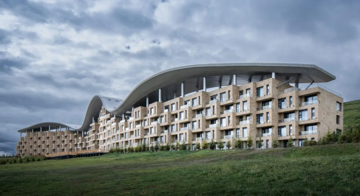 BIM建筑|青海湖观湖国际大酒店 / 维思平建筑设计