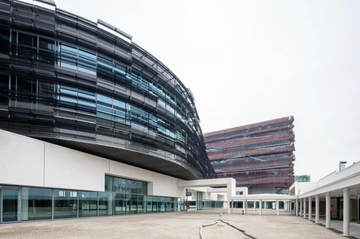 BIM建筑|埃尼集团米兰总部 / Morphosis Architects