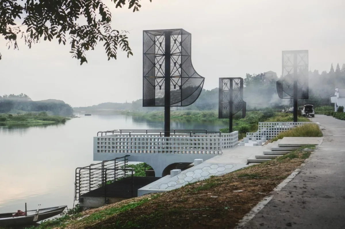 BIM建筑|‘起风了’装置，瀫石光河道护岸改造 / 华中科技大学建规学院 + 青·微舍工作室