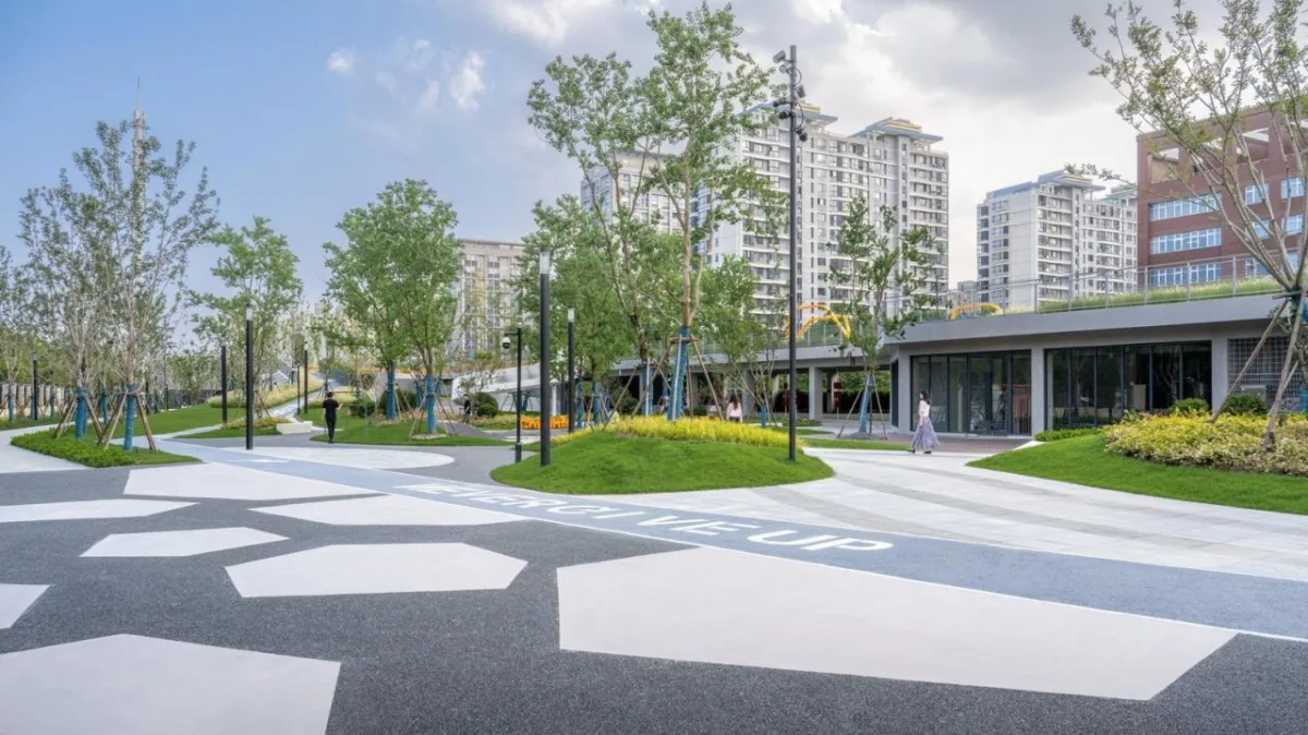 BIM建筑|上海新境地•新二绿地&市民中心 / UA尤安设计
