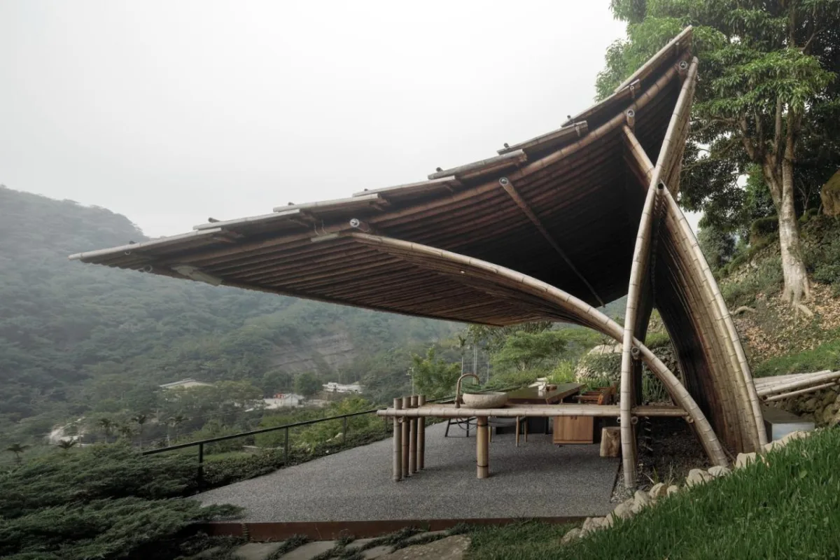 BIM建筑|清水茶坊 / Behet Bondzio Lin Architekten