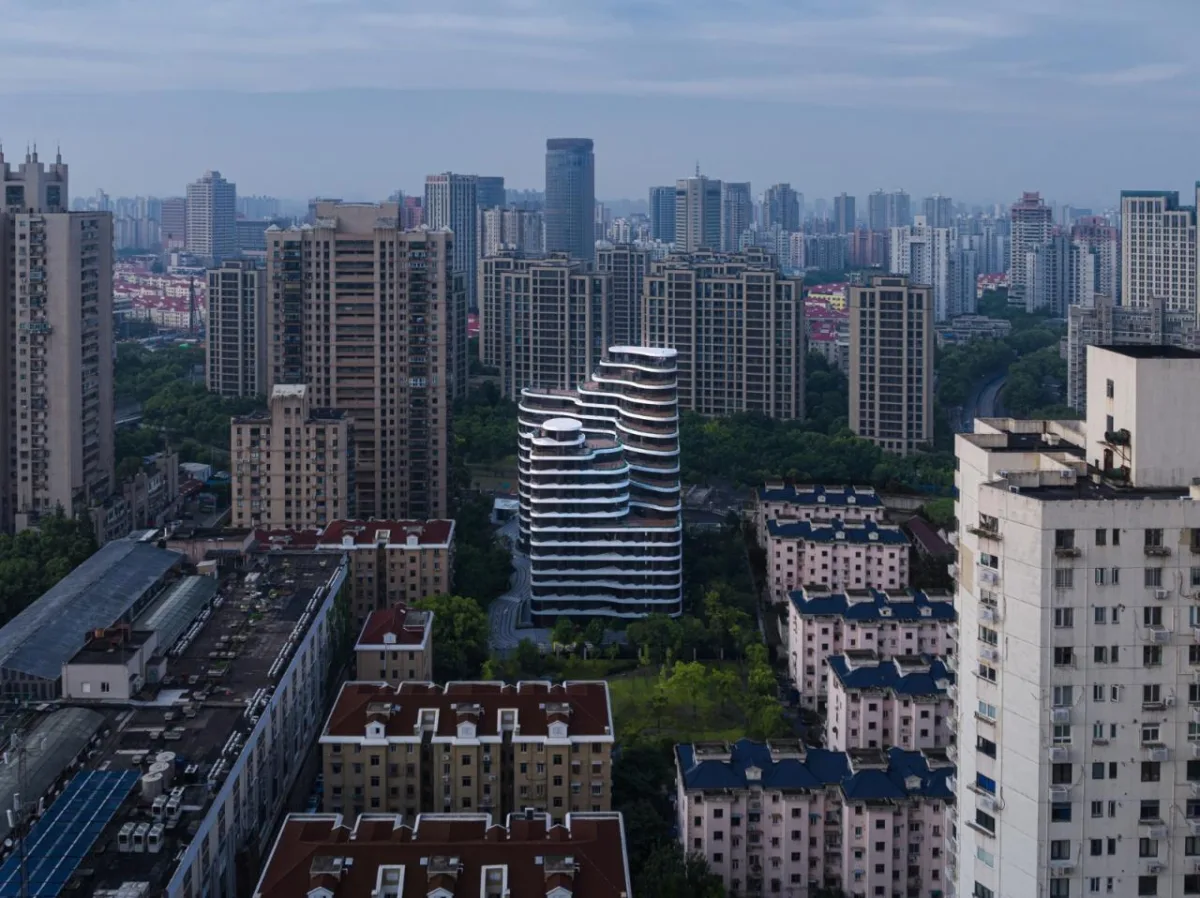 BIM建筑|上海浦东嘉华E18创新住宅 / EID Arch + 上海天华建筑设计 + Aedas