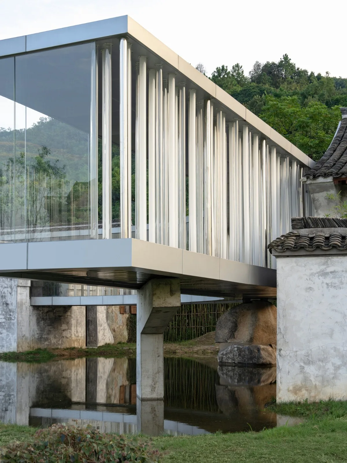 BIM建筑|南北湖湖滨茶室 / 十域建筑