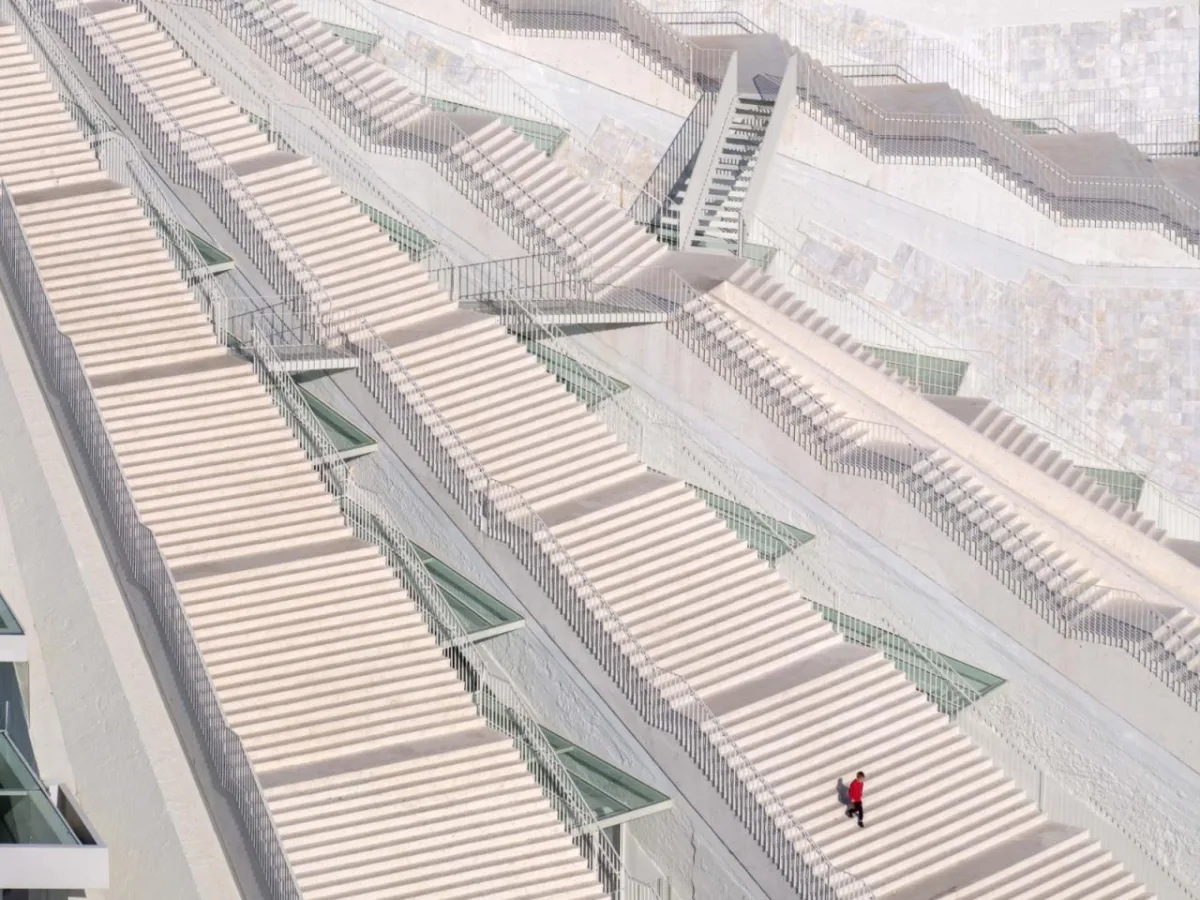 BIM建筑|地拉那金字塔 / MVRDV