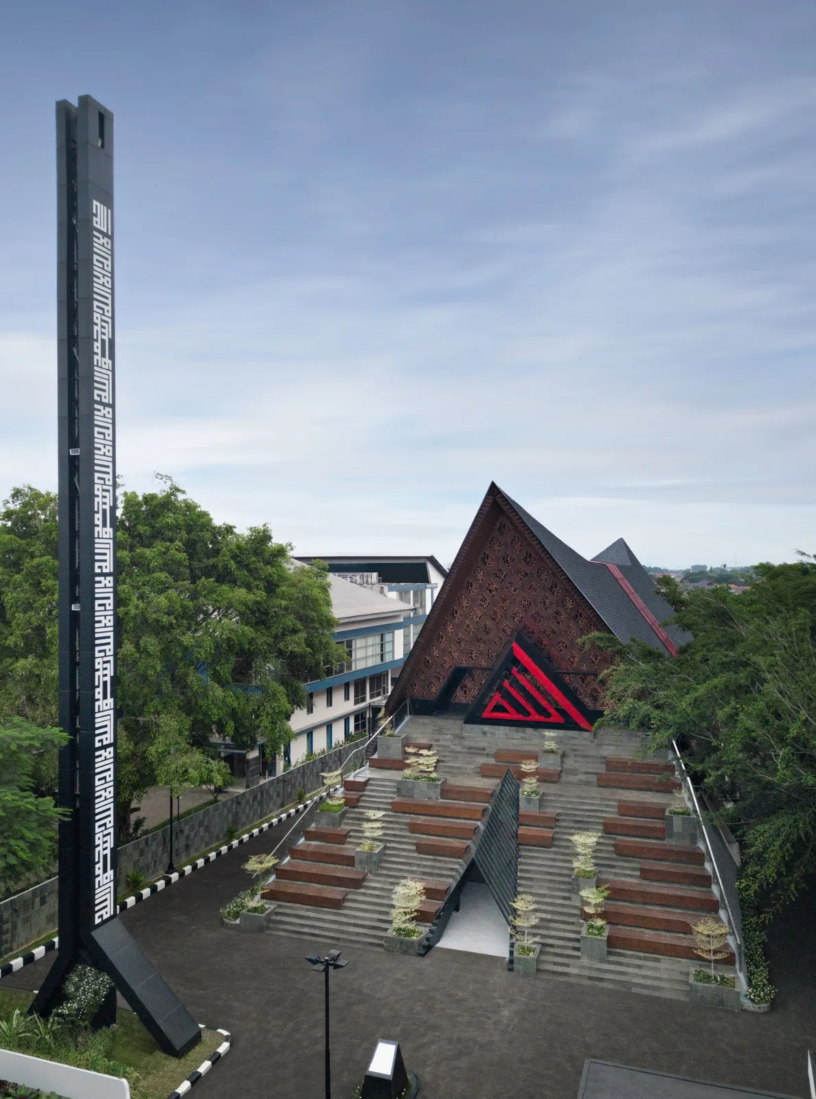BIM建筑|镂空，让光照进清真寺 At-Taufik / JOSO