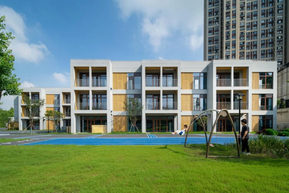 BIM建筑|嘉定区博翔幼儿园：去想象，而不是定义 / 予舍予筑