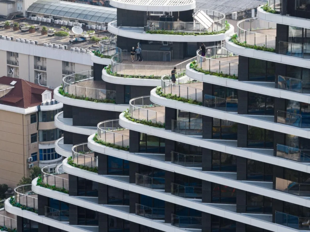 BIM建筑|上海浦东嘉华E18创新住宅 / EID Arch + 上海天华建筑设计 + Aedas