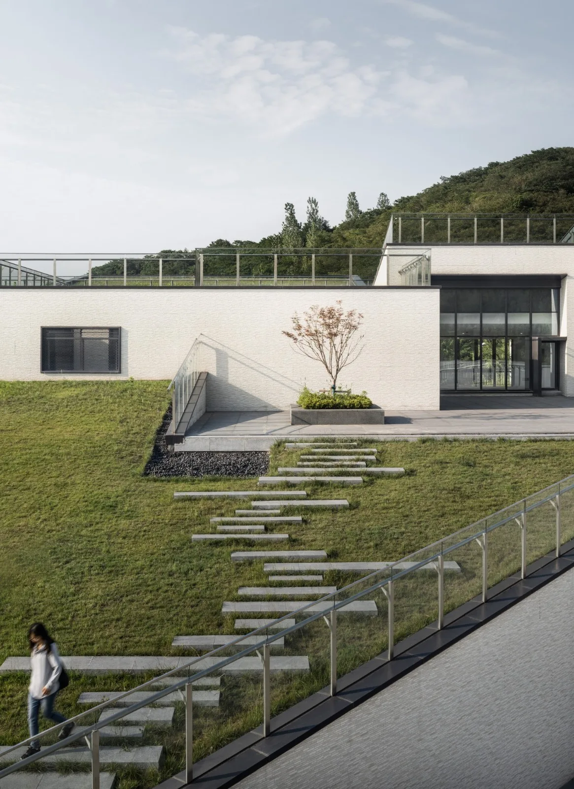 BIM建筑|南京大学仙林校区众创空间二期 / 南大建筑钟华颖工作室