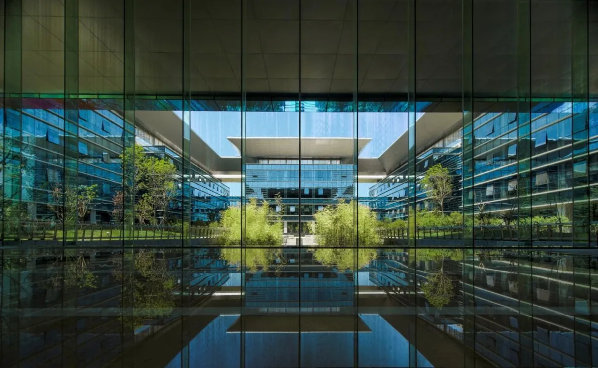 BIM建筑|中关村新兴产业前沿技术研究院 / 中科院建筑设计研究院有限公司