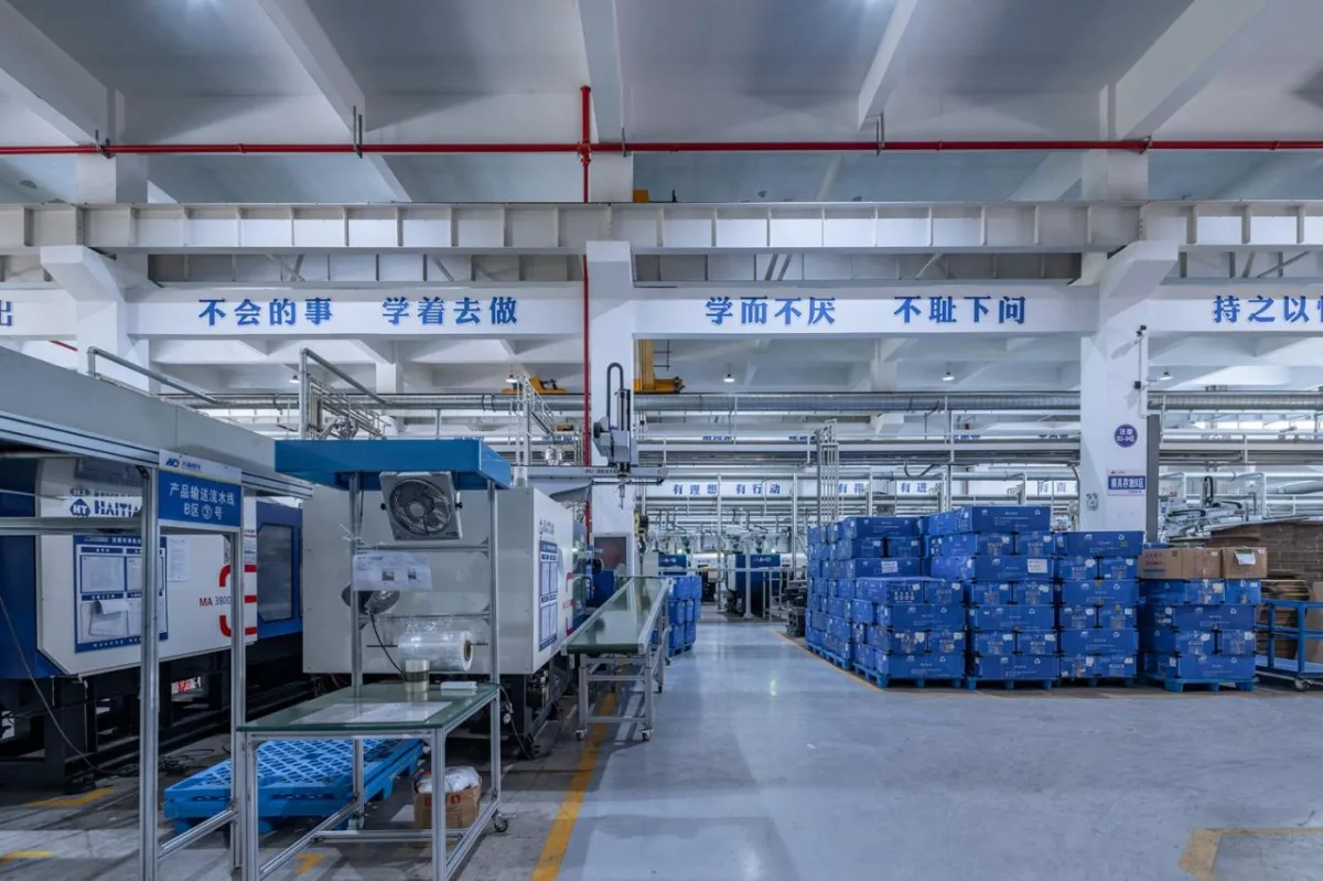 BIM建筑|台州聚丰机车总部 / 殊至建筑