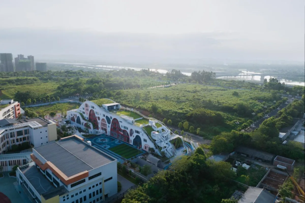 BIM建筑|中国最美幼儿园：大乐之野幼儿园，他们让幼儿园成为了最向往的地方/ 迪卡建筑设计中心
