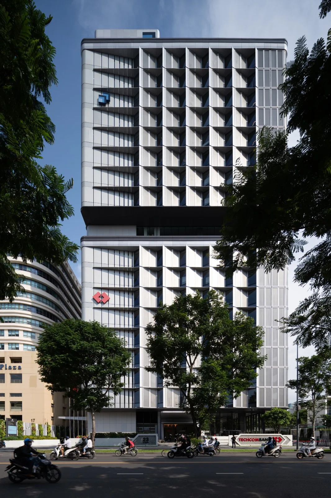 BIM建筑|胡志明市科技银行总部 / Foster + Partners