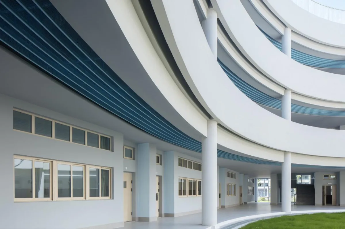 BIM建筑|宁波市古林职业高级中学：少年的无限剧本 / ARCHIS（如是）建筑设计事务所