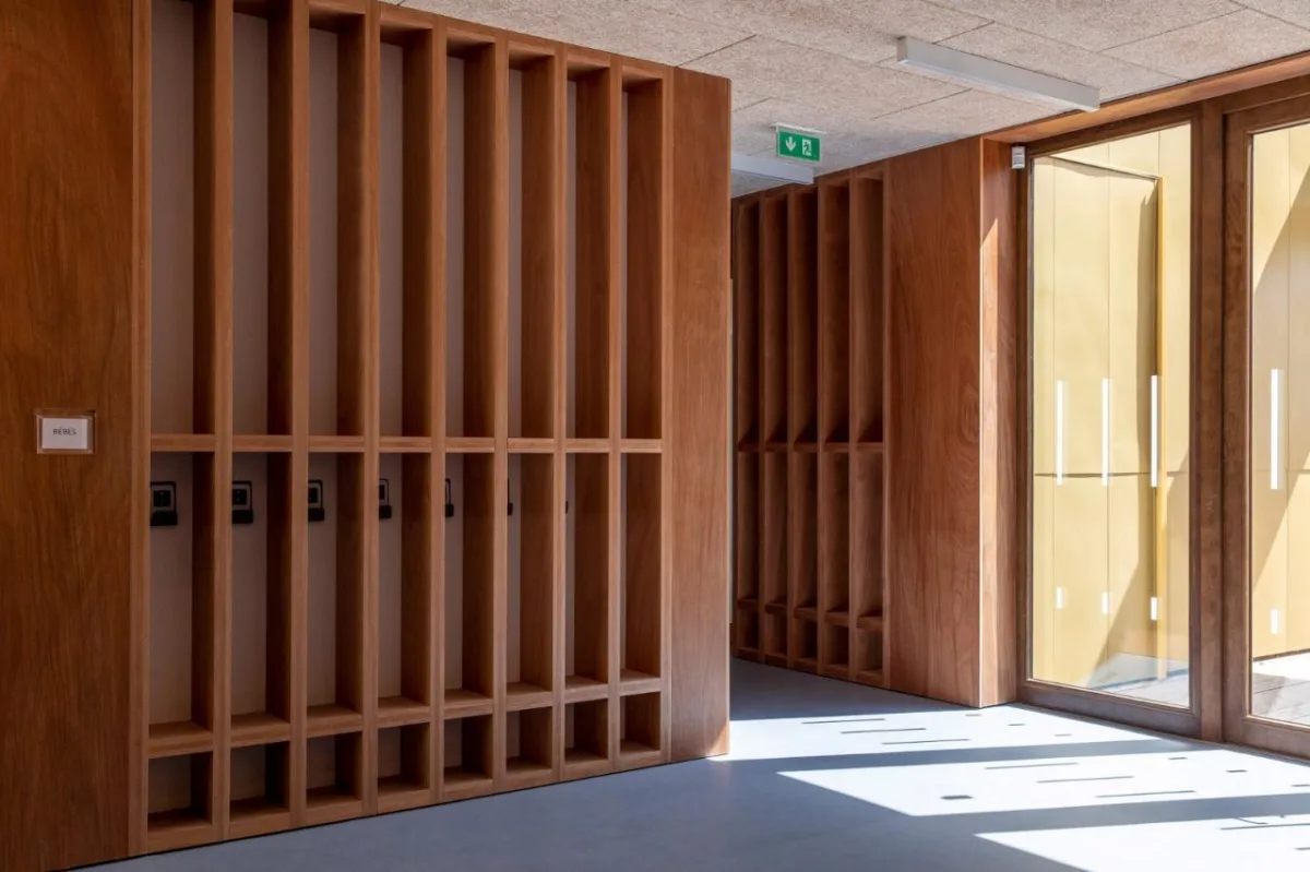 BIM建筑|日间托儿所和玩具图书馆 / a+samueldelmas architectes