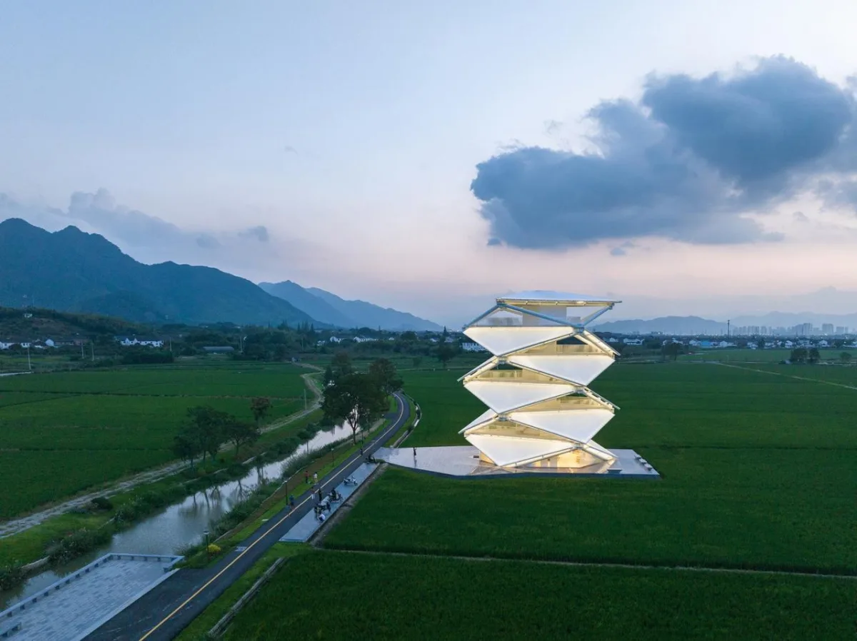 BIM建筑|稻田上的灯塔 / 中国电建华东院林再国工作室