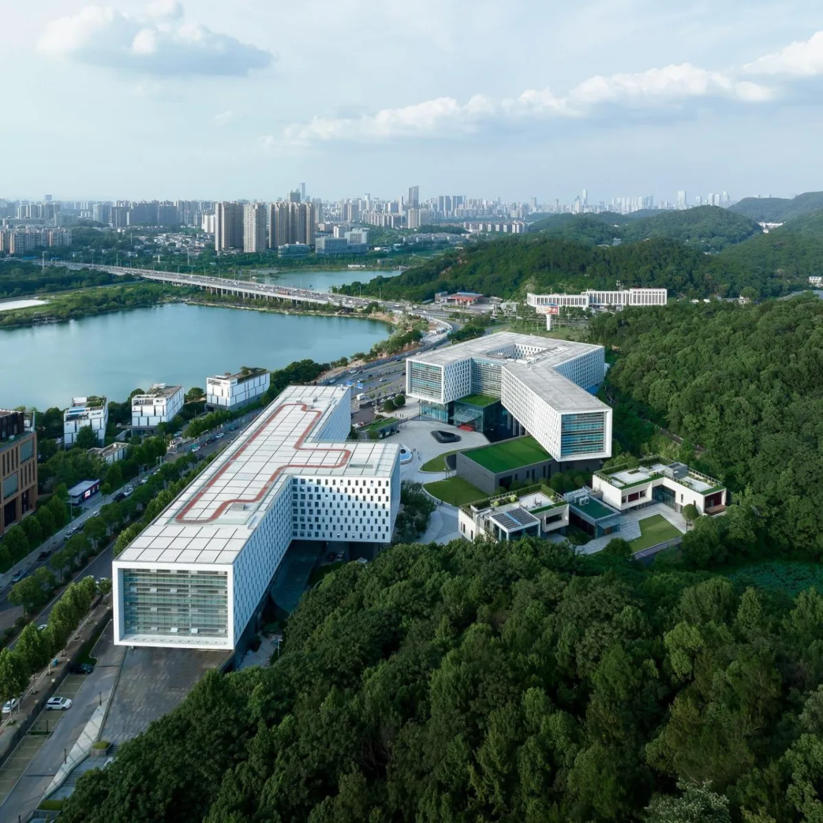 BIM建筑|长沙JJM研发总部 / 单元建筑