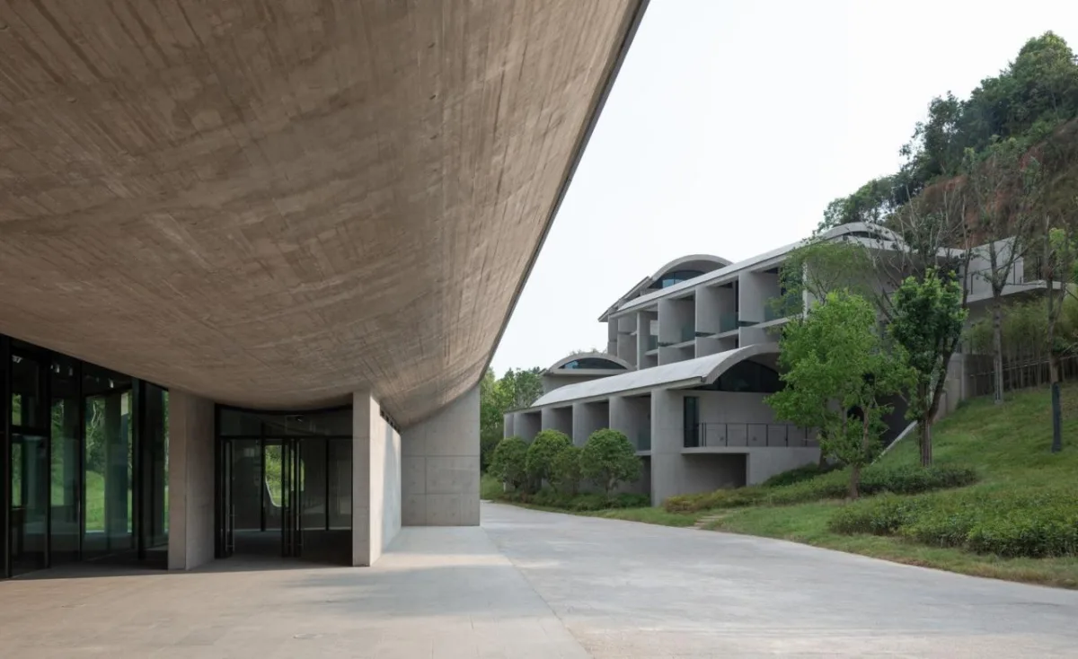 BIM建筑|紫晶国际会舍 / 朱锫建筑