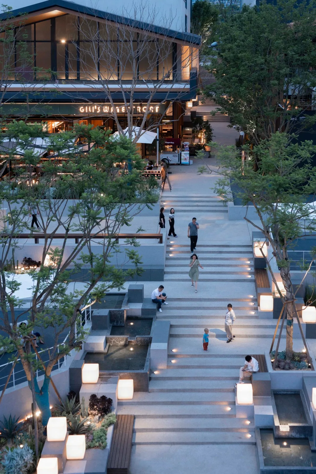 BIM建筑|成都天府麓湖美食岛二期 / 四周建筑