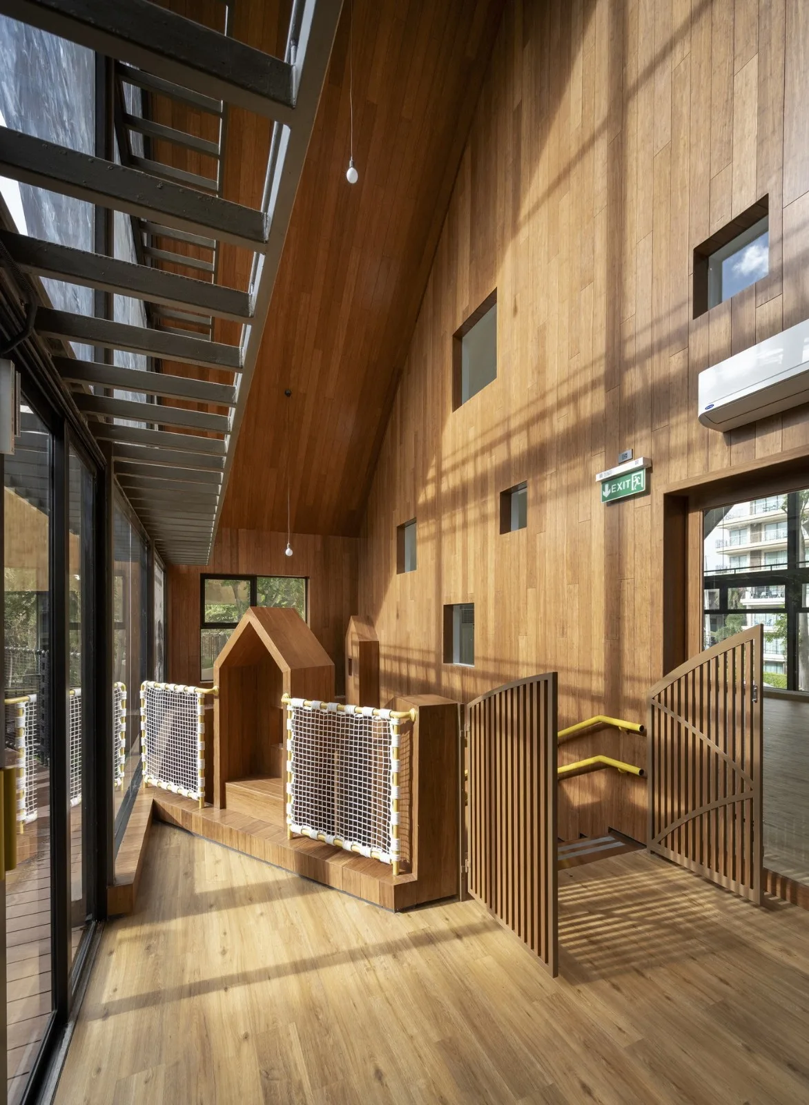 BIM建筑|Lovell 国际学校 / Plan Architect
