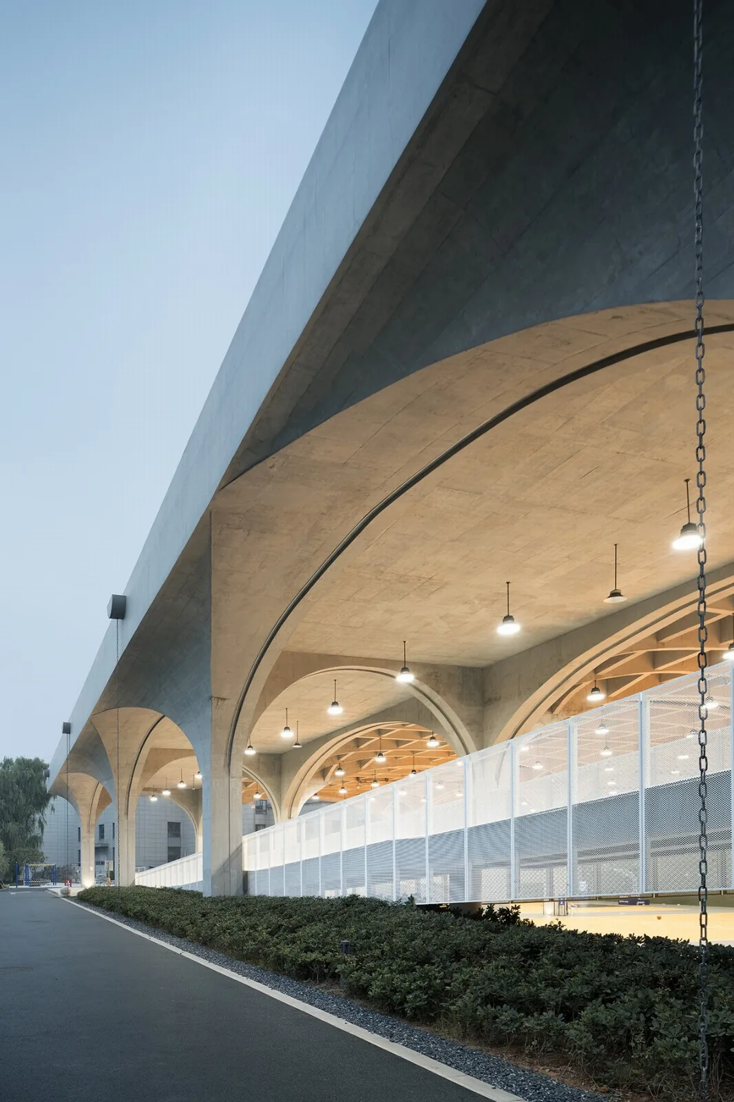 BIM建筑|绍兴文理学院风雨操场 / 浙江大学建筑设计研究院